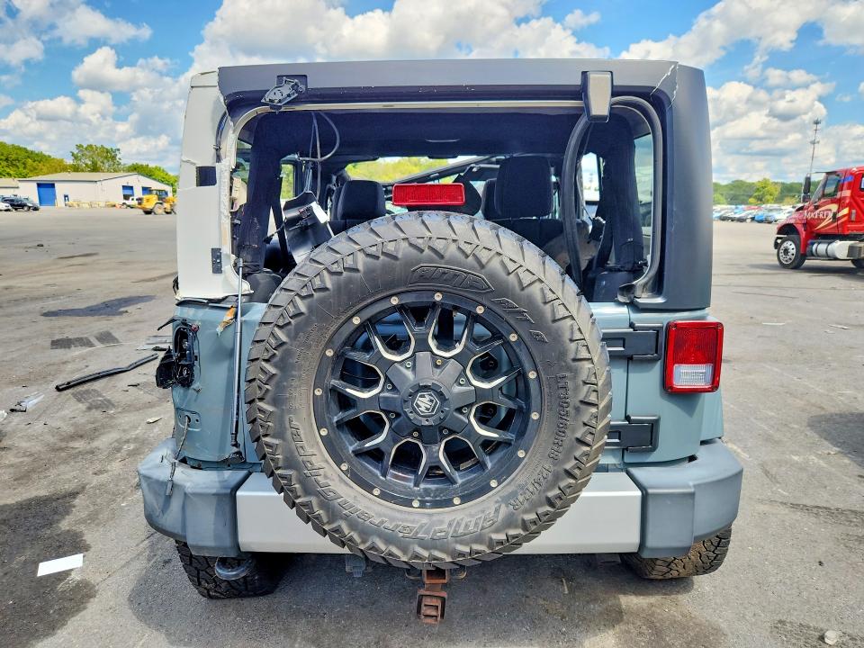 2015 Jeep Wrangler Unlimited მანქანა იყიდება აუქციონზე, vin: 1C4BJWEG5FL546024, აუქციონის ნომერი: 66192456