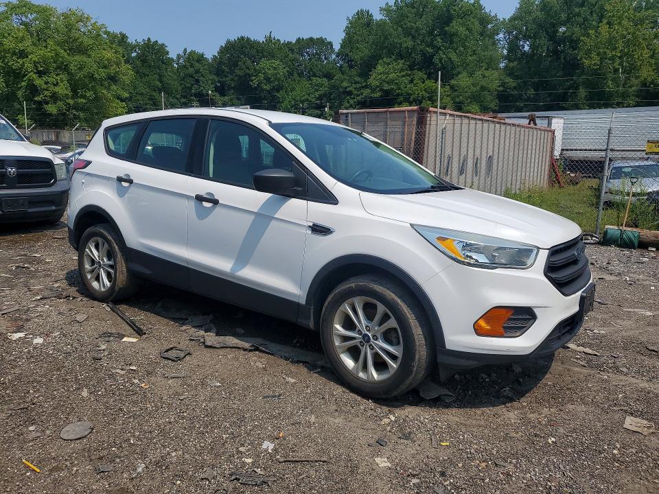64206006 :رقم المزاد ، 1FMCU0F74HUB22799 vin ، 2017 Ford Escape مزاد بيع