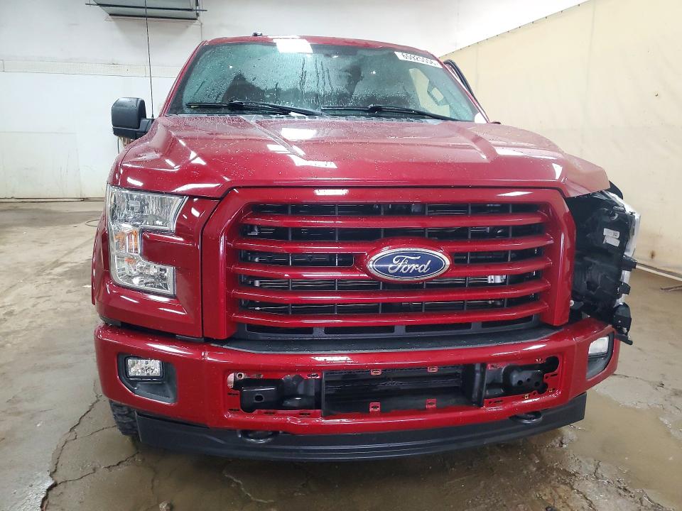 65925556 :رقم المزاد ، 1FTEW1EP2HFB32444 vin ، 2017 Ford F150 مزاد بيع