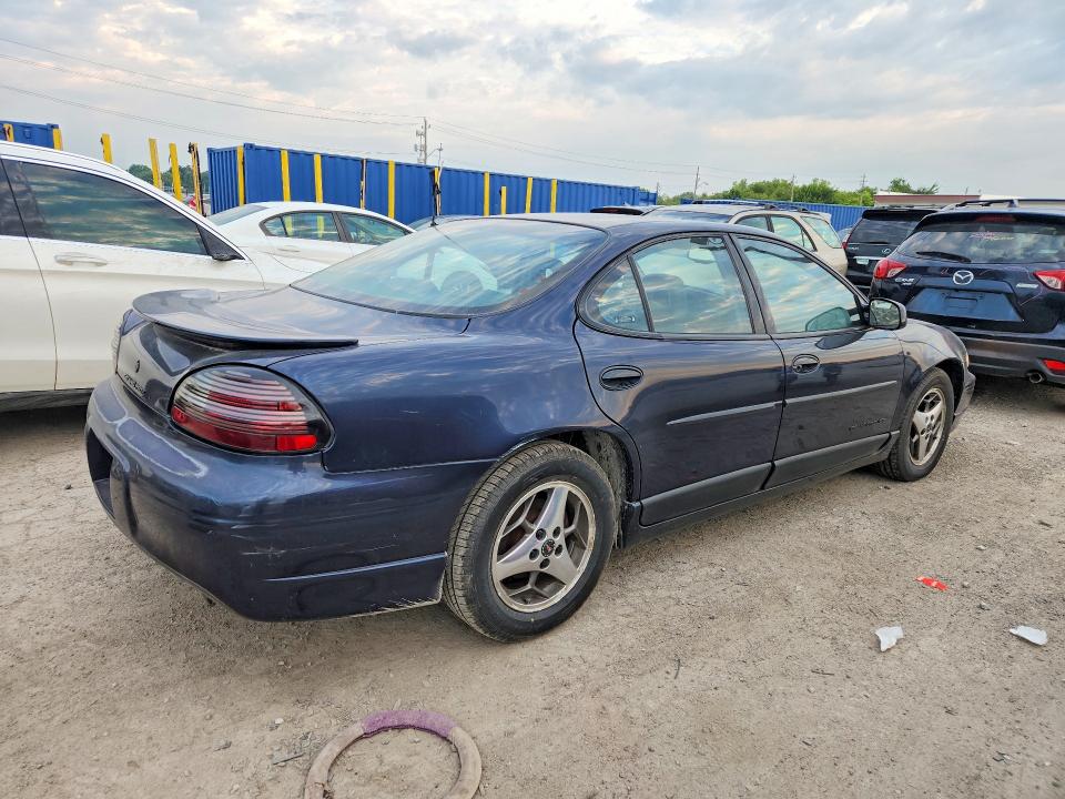 2002 Pontiac Grand Prix მანქანა იყიდება აუქციონზე, vin: 1G2WP52K32F117772, აუქციონის ნომერი: 63872896
