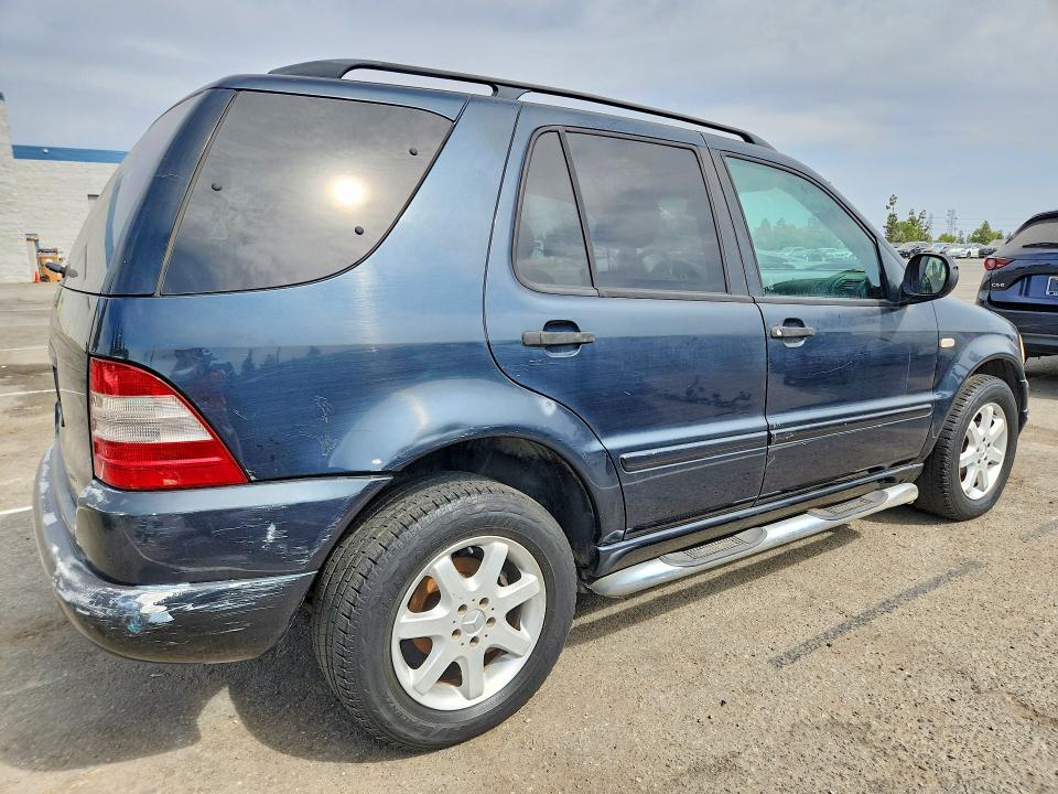 Продажа на аукционе авто 2000 Mercedes-benz Ml, vin: 4JGAB54E5YA195953, номер лота: 65960686