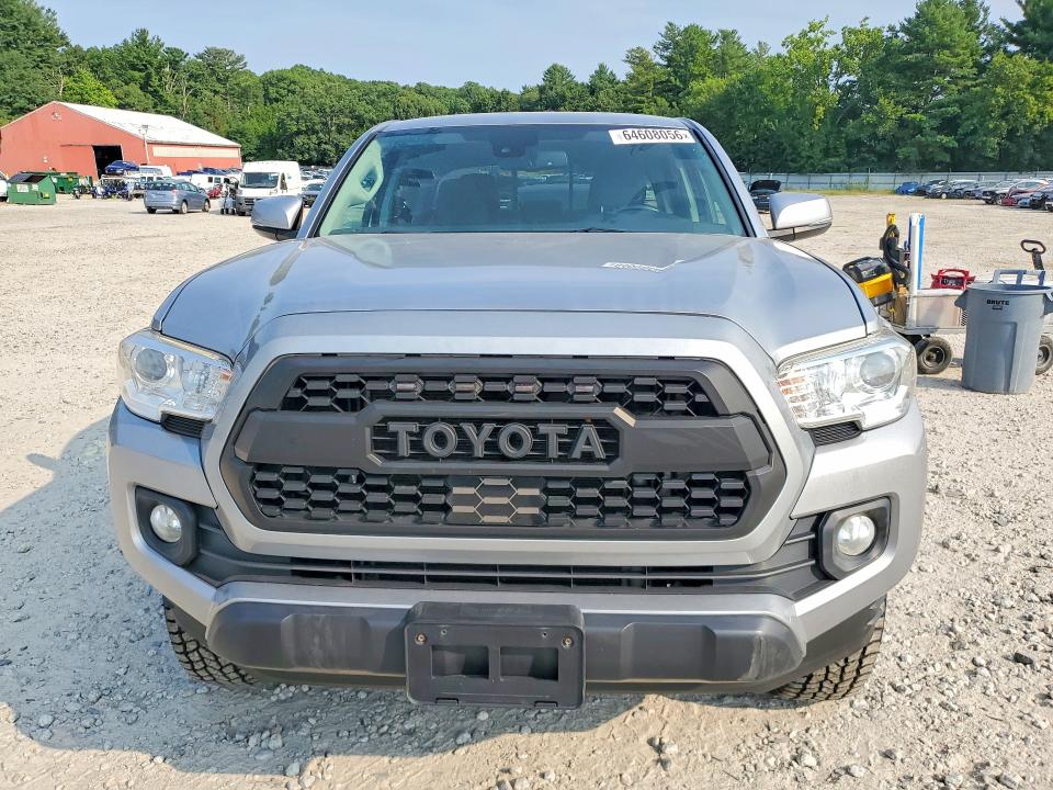 64608056 :رقم المزاد ، 3TMCZ5ANXLM356550 vin ، 2020 Toyota Tacoma مزاد بيع