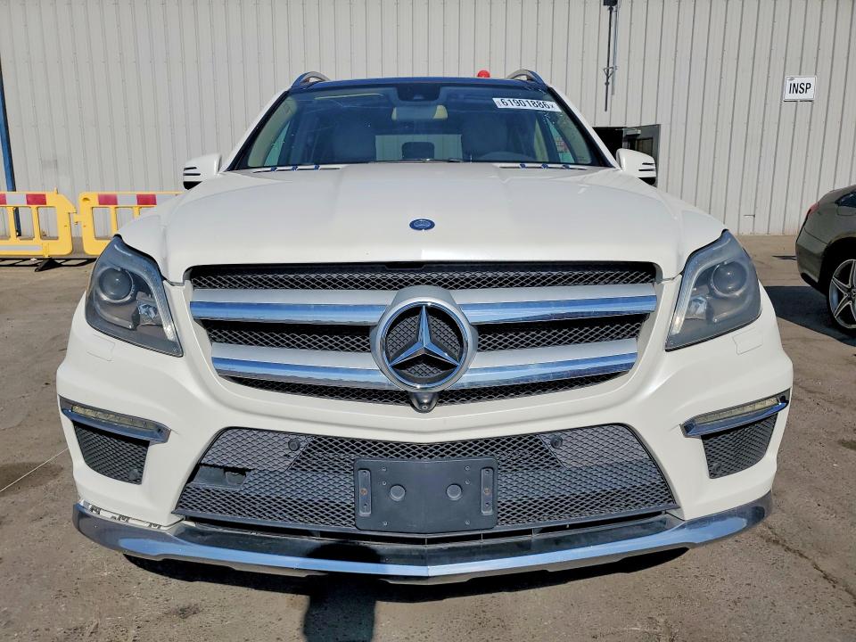 Продажа на аукционе авто 2015 Mercedes-benz Gl, vin: 4JGDF7DEXFA544969, номер лота: 61901886