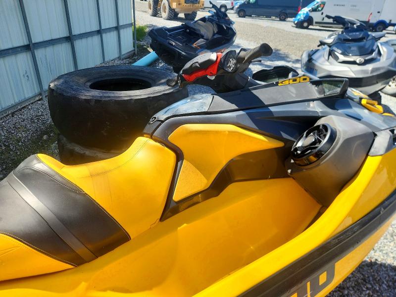 Продаж на аукціоні авто 2021 Sea Doo Rxt X 300, vin: YDV21085K021, номер лоту: 64154856