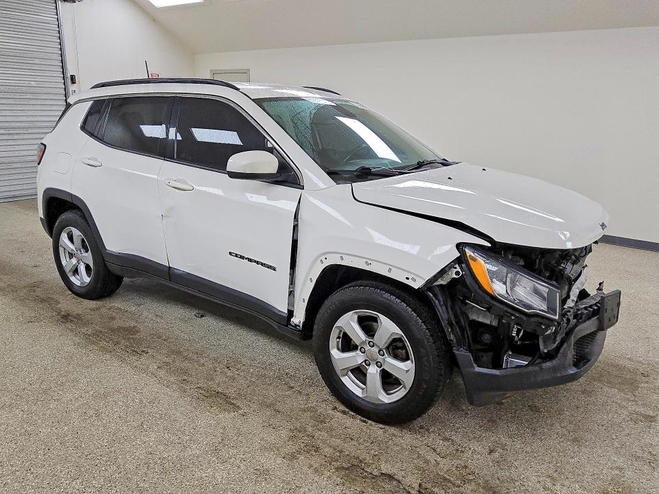 66313976 :رقم المزاد ، 3C4NJDBB9MT569995 vin ، 2021 Jeep Compass مزاد بيع