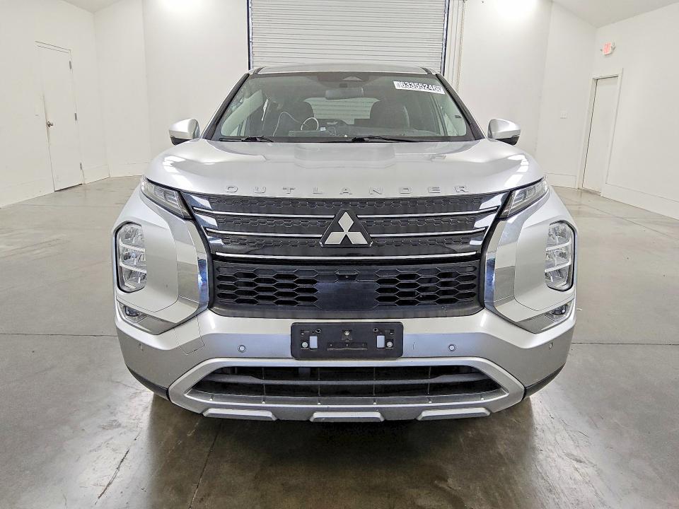 63355246 :رقم المزاد ، JA4J3UA81NZ026756 vin ، 2022 Mitsubishi Outlander مزاد بيع