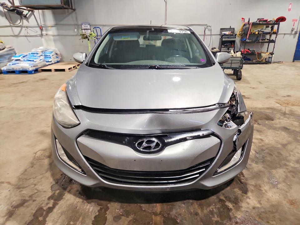 2014 Hyundai Elantra Gt მანქანა იყიდება აუქციონზე, vin: KMHD35LH8EU173168, აუქციონის ნომერი: 65260756