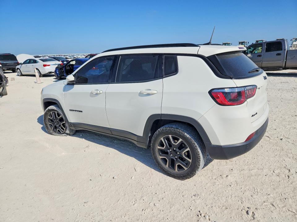 64308376 :رقم المزاد ، 3C4NJDAB4KT703410 vin ، 2019 Jeep Compass مزاد بيع