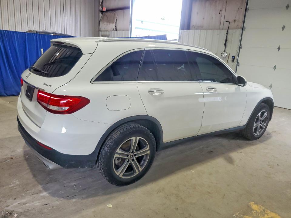 63398616 :رقم المزاد ، WDC0G4KB6JV090982 vin ، 2018 Mercedes-benz Glc مزاد بيع