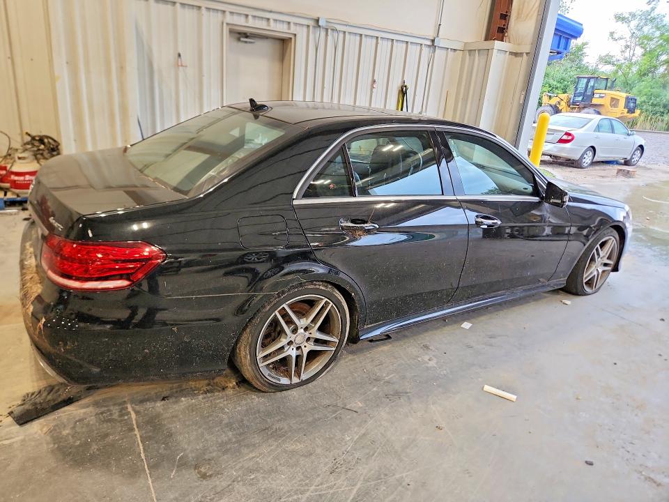 Продажа на аукционе авто 2014 Mercedes-benz E, vin: WDDHF9BBXEB060664, номер лота: 65635306