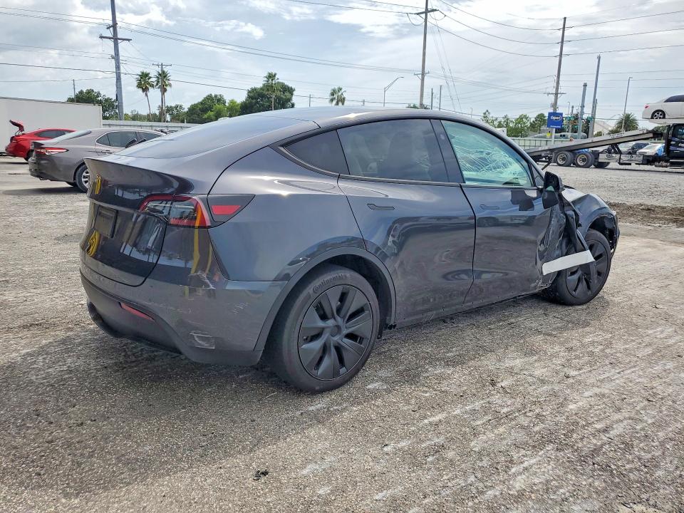 2024 Tesla Model Y მანქანა იყიდება აუქციონზე, vin: 7SAYGDED9RF163555, აუქციონის ნომერი: 66446826