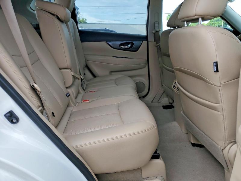 64004366 :رقم المزاد ، 5N1AT2MV9FC896007 vin ، 2015 Nissan Rogue مزاد بيع