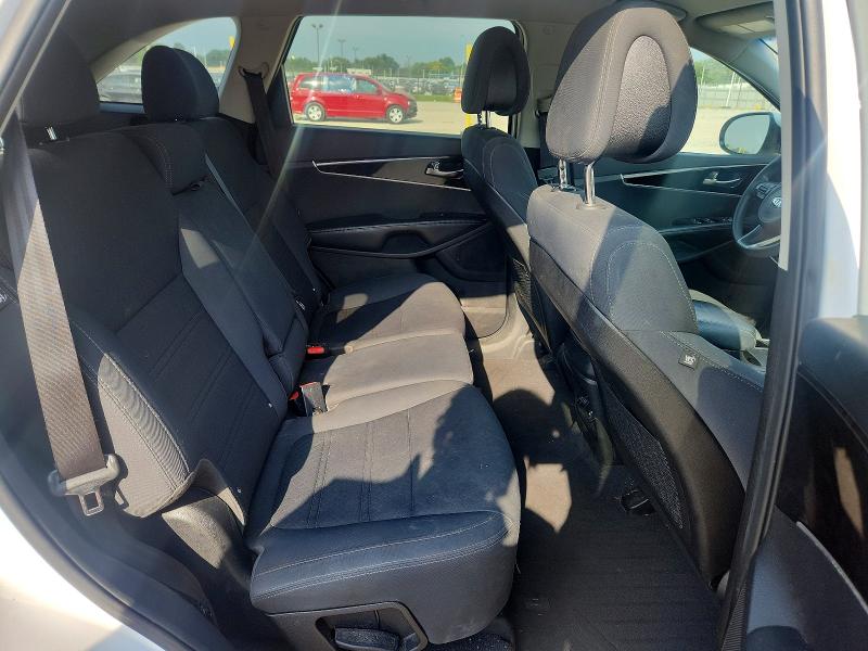 66455266 :رقم المزاد ، 5XYPGDA33GG109745 vin ، 2016 Kia Sorento مزاد بيع