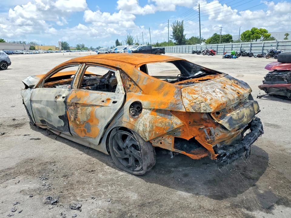 2025 Hyundai Elantra მანქანა იყიდება აუქციონზე, vin: KMHLM4DG6SU951598, აუქციონის ნომერი: 63745916