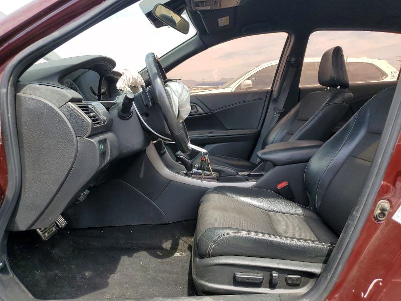 67133916 :رقم المزاد ، 1HGCR2F61HA023031 vin ، 2017 Honda Accord مزاد بيع