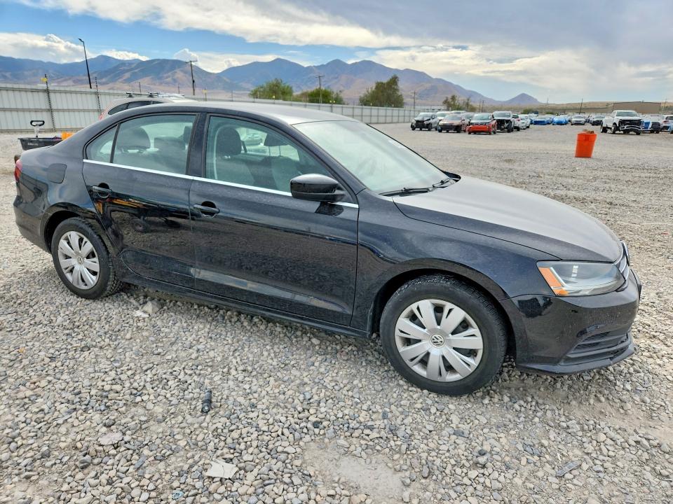66439016 :رقم المزاد ، 3VW2B7AJ6HM349172 vin ، 2017 Volkswagen Jetta مزاد بيع