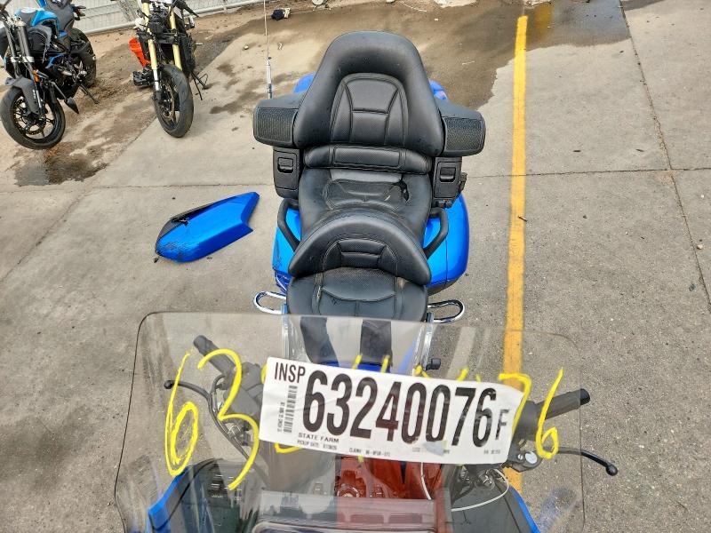 63240076 :رقم المزاد ، JH2SC68G1CK001355 vin ، 2012 Honda Gl1800 مزاد بيع