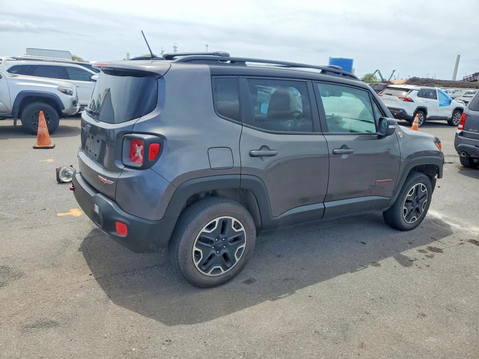 63254956 :رقم المزاد ، ZACCJBCB3HPG42351 vin ، 2017 Jeep Renegade مزاد بيع