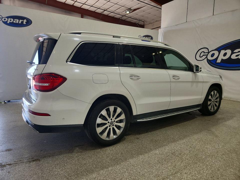 Продажа на аукционе авто 2017 Mercedes-benz Gls, vin: 4JGDF6EE5HA966286, номер лота: 64076026