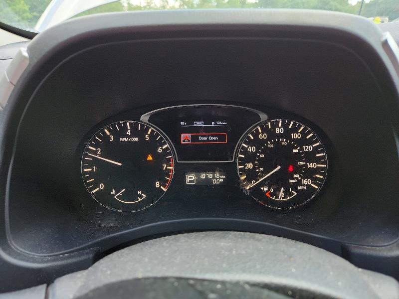 2015 Nissan Pathfinder მანქანა იყიდება აუქციონზე, vin: 5N1AR2MM5FC665675, აუქციონის ნომერი: 65284346