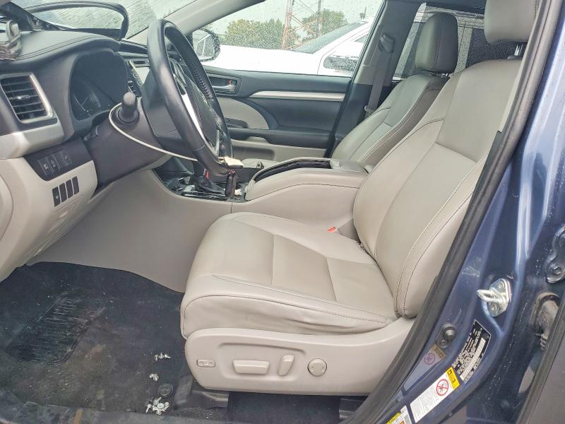 64263716 :رقم المزاد ، 5TDJZRFH1KS960455 vin ، 2019 Toyota Highlander مزاد بيع