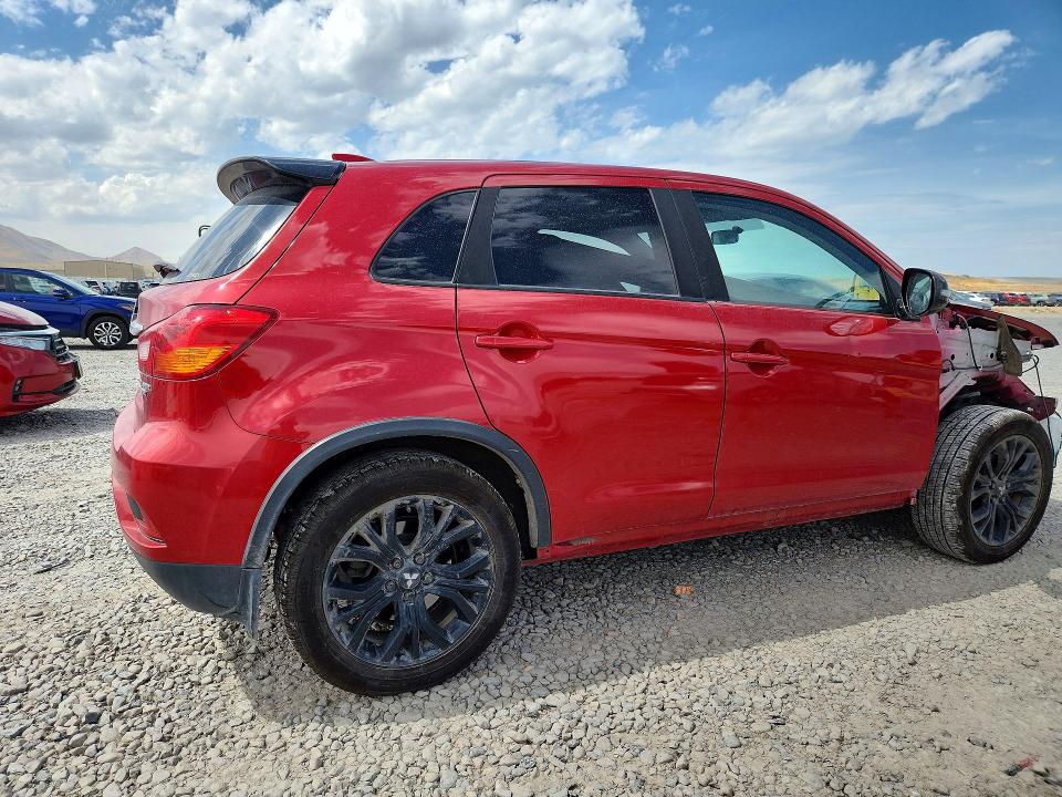 Продажа на аукционе авто 2018 Mitsubishi Outlander Sport, vin: JA4AR3AU4JZ023592, номер лота: 66685436