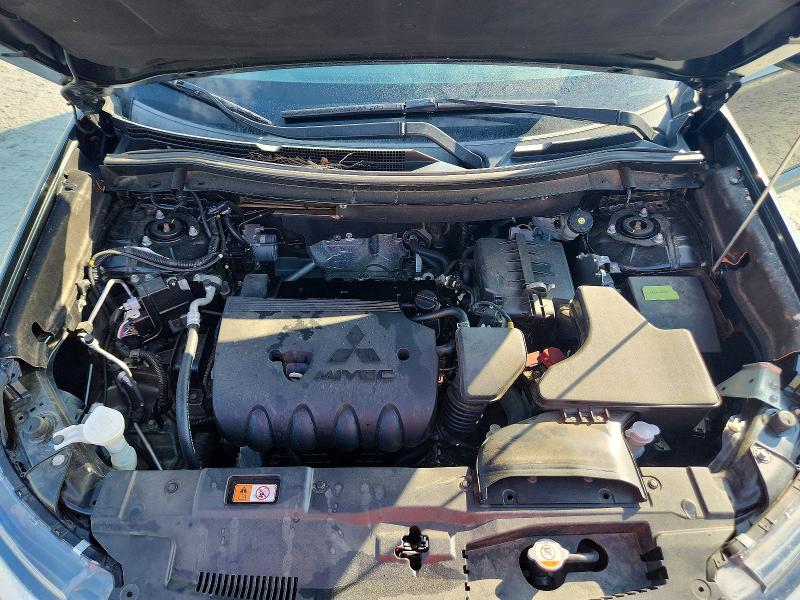 Продаж на аукціоні авто 2018 Mitsubishi Outlander, vin: JA4AZ3A31JZ043693, номер лоту: 65040676