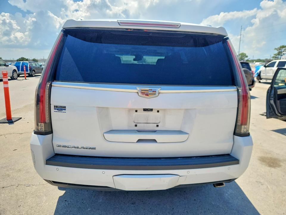 Продажа на аукционе авто 2017 Cadillac Escalade, vin: 1GYS4BKJ8HR123450, номер лота: 65272616