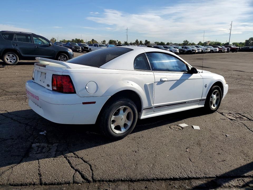 Продаж на аукціоні авто 2000 Ford Mustang, vin: 1FAFP4046YF245688, номер лоту: 65485216