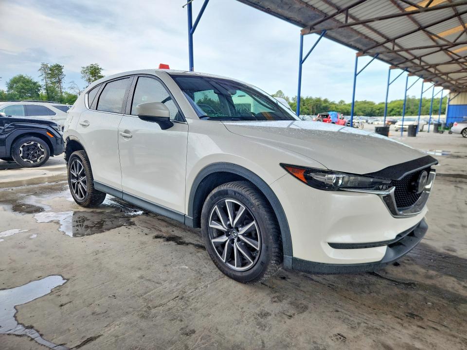 64818426 :رقم المزاد ، JM3KFACM1J1402057 vin ، 2018 Mazda Cx-5 مزاد بيع