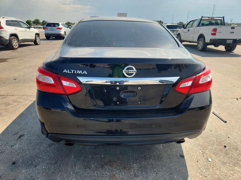 Продажа на аукционе авто 2016 Nissan Altima, vin: 1N4AL3AP1GC216818, номер лота: 63765276
