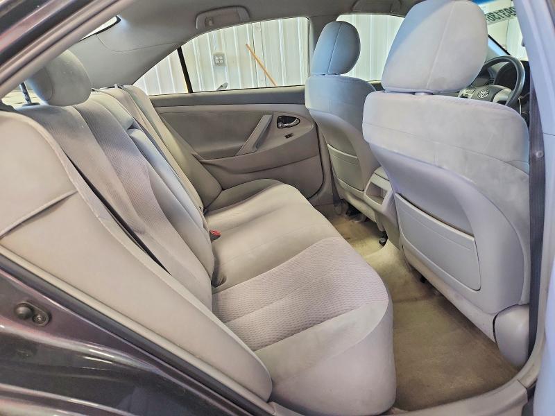 2010 Toyota Camry მანქანა იყიდება აუქციონზე, vin: 4T1BF3EK6AU074547, აუქციონის ნომერი: 63993136