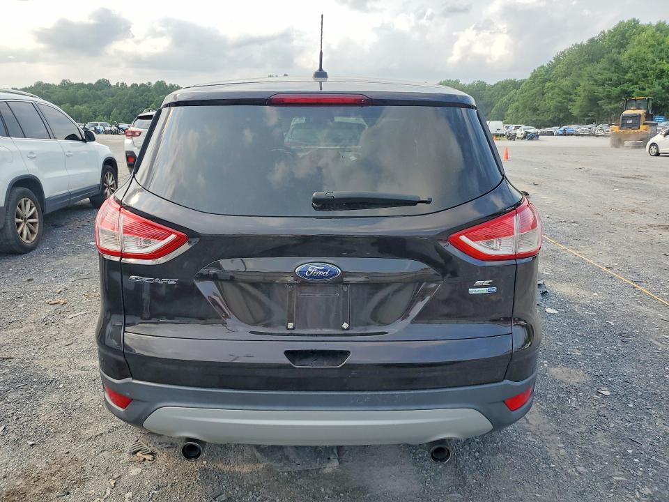 2013 Ford Escape მანქანა იყიდება აუქციონზე, vin: 1FMCU9GX5DUB37664, აუქციონის ნომერი: 64194746