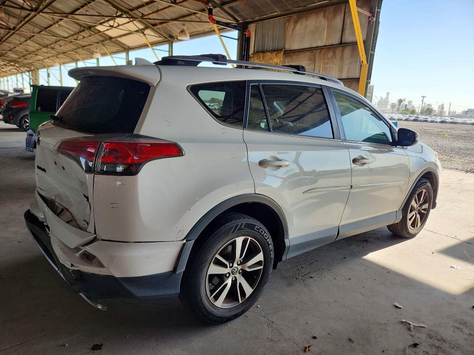 Aukcja sprzedaży 2017 Toyota Rav4, vin: JTMRFREV6HJ708032, numer aukcji: 66598966