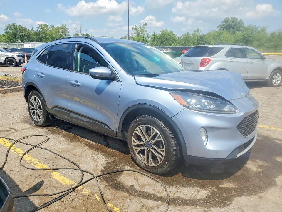 Продажа на аукционе авто 2022 Ford Escape, vin: 1FMCU9H68NUB87367, номер лота: 63755576