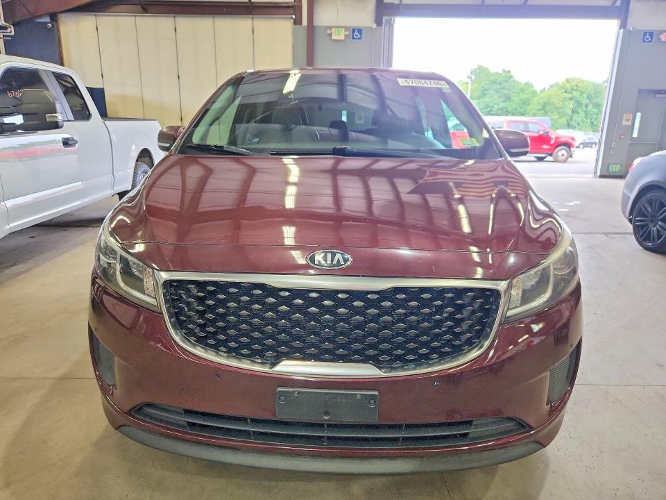 Продажа на аукционе авто 2017 Kia Sedona, vin: KNDMB5C19H6333335, номер лота: 67064746