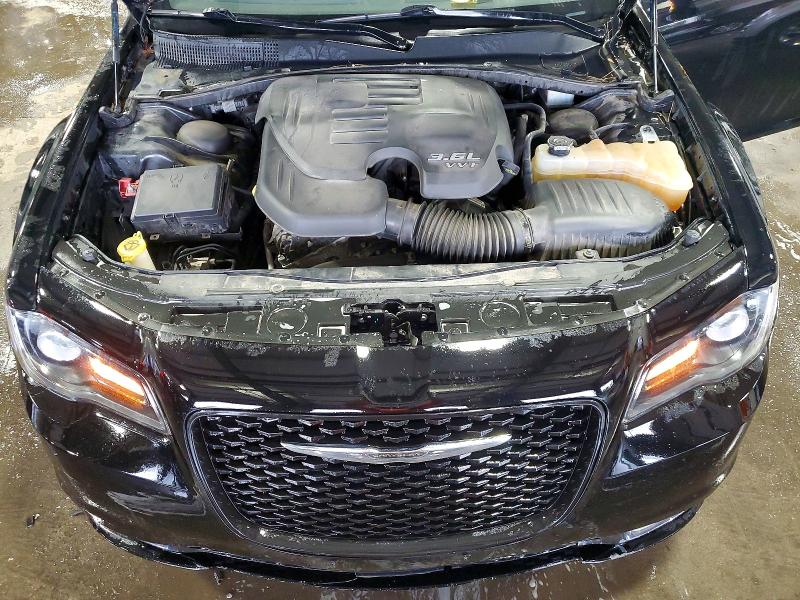 Продажа на аукционе авто 2018 Chrysler 300, vin: 2C3CCAGG5JH292310, номер лота: 64928936