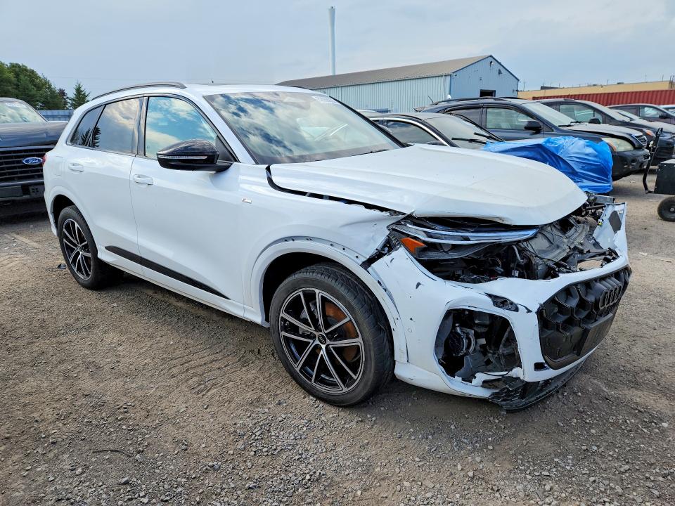 Продажа на аукционе авто 2025 Audi Q5, vin: WA16AAGU4S2045594, номер лота: 62059936