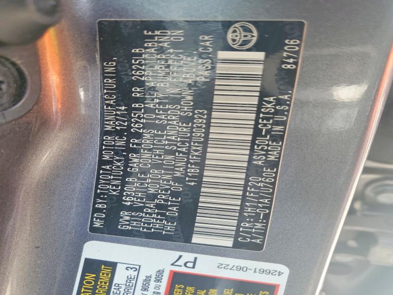 64132136 :رقم المزاد ، 4T1BF1FKXFU903923 vin ، 2015 Toyota Camry مزاد بيع
