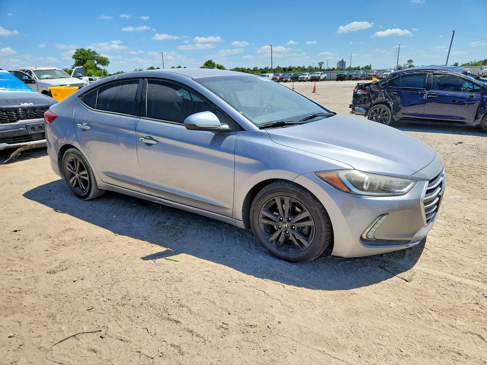 2017 Hyundai Elantra მანქანა იყიდება აუქციონზე, vin: 5NPD84LF6HH016364, აუქციონის ნომერი: 65030776
