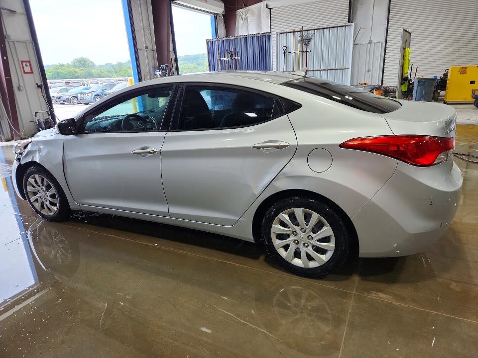 2013 Hyundai Elantra მანქანა იყიდება აუქციონზე, vin: 5NPDH4AEXDH159631, აუქციონის ნომერი: 64003436