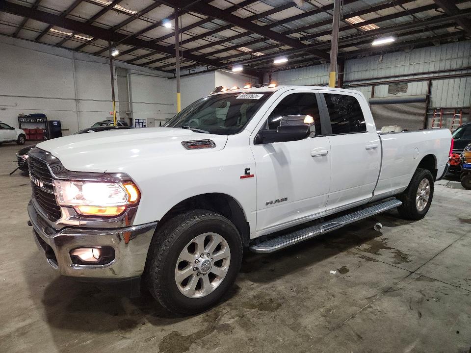 66592626 :رقم المزاد ، 3C6UR5JL4MG646552 vin ، 2021 Ram 2500 مزاد بيع
