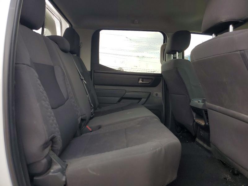 Продаж на аукціоні авто 2024 Toyota Tundra, vin: 5TFLA5DB0RX187649, номер лоту: 64209506