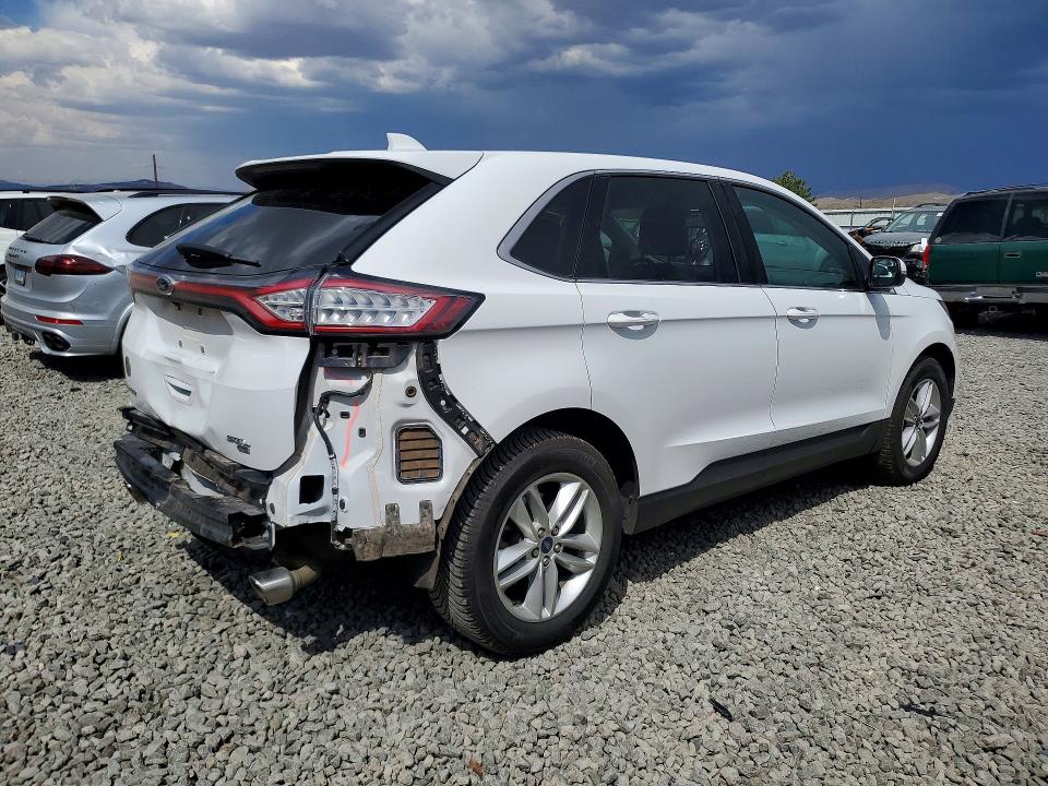 64476836 :رقم المزاد ، 2FMPK4J84GBC21061 vin ، 2016 Ford Edge مزاد بيع