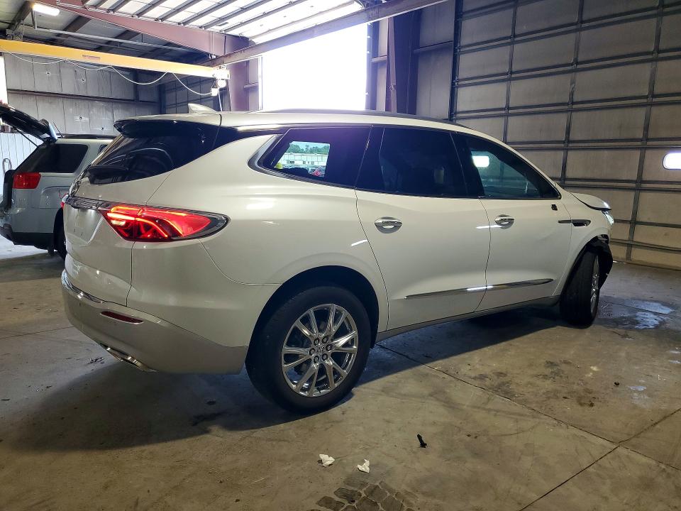 Продаж на аукціоні авто 2024 Buick Enclave, vin: 5GAEVBKW0RJ106820, номер лоту: 64217876