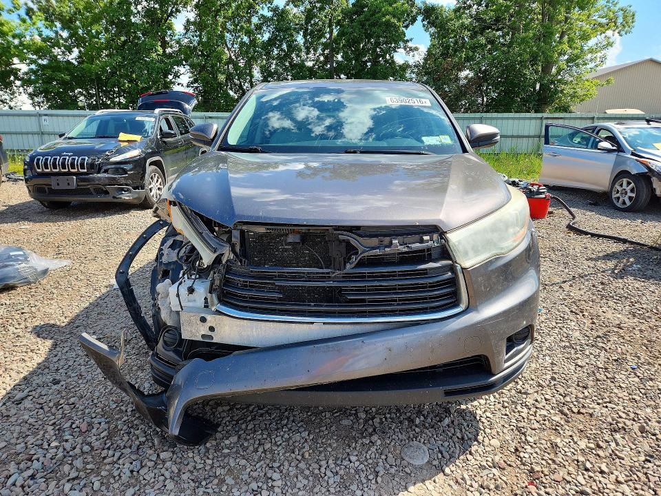 2016 Toyota Highlander მანქანა იყიდება აუქციონზე, vin: 5TDBKRFH6GS336764, აუქციონის ნომერი: 63902516