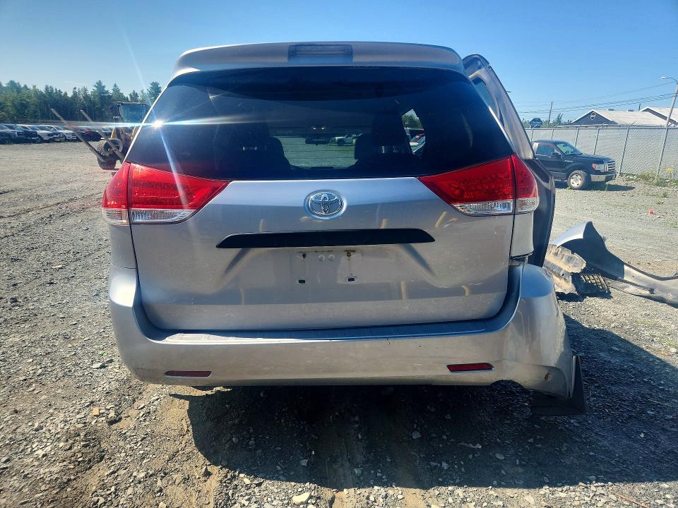 Продаж на аукціоні авто 2012 Toyota Sienna, vin: 5TDZK3DCXCS228306, номер лоту: 66338316