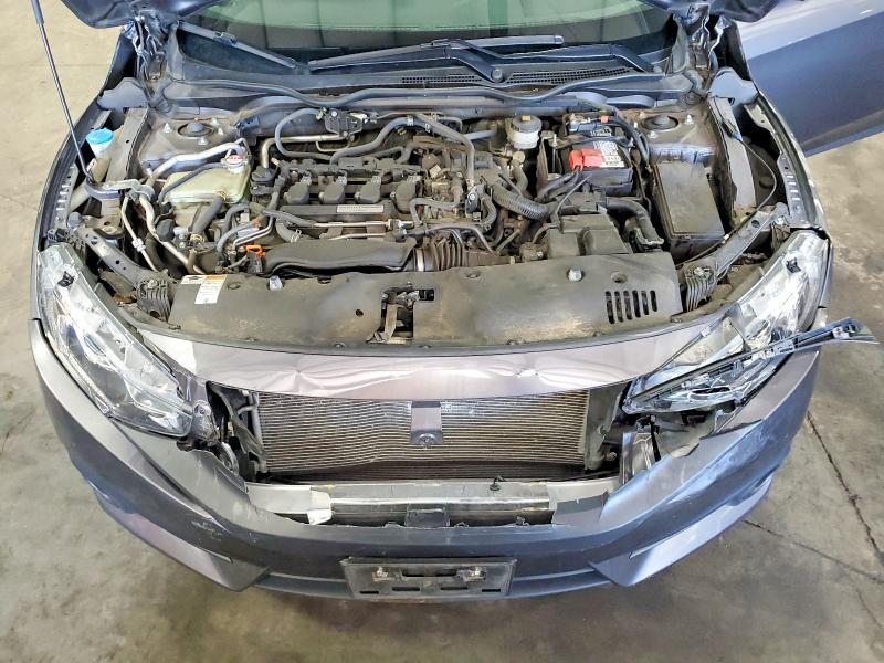 63525826 :رقم المزاد ، JHMFC1F75JX026449 vin ، 2018 Honda Civic مزاد بيع