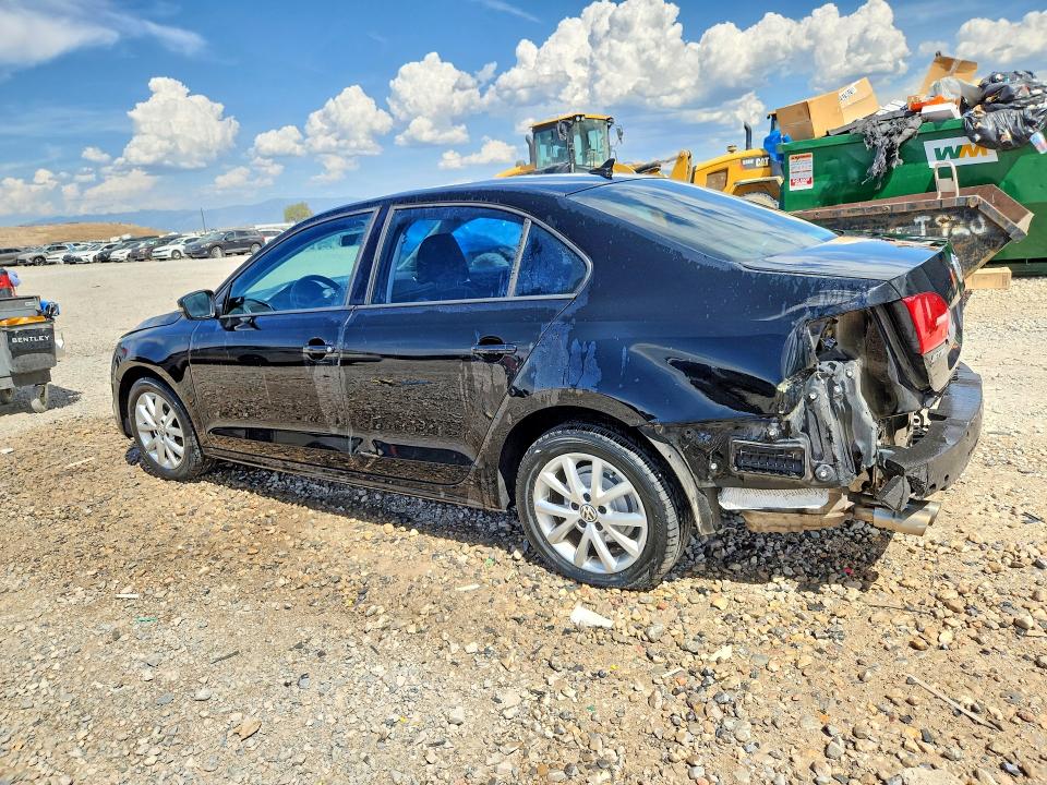 65928716 :رقم المزاد ، 3VWDZ7AJ6BM358398 vin ، 2011 Volkswagen Jetta مزاد بيع