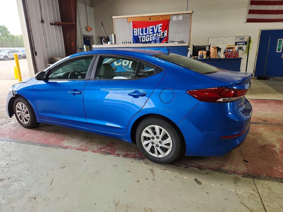 Продажа на аукционе авто 2017 Hyundai Elantra, vin: KMHD74LF6HU123113, номер лота: 63746236